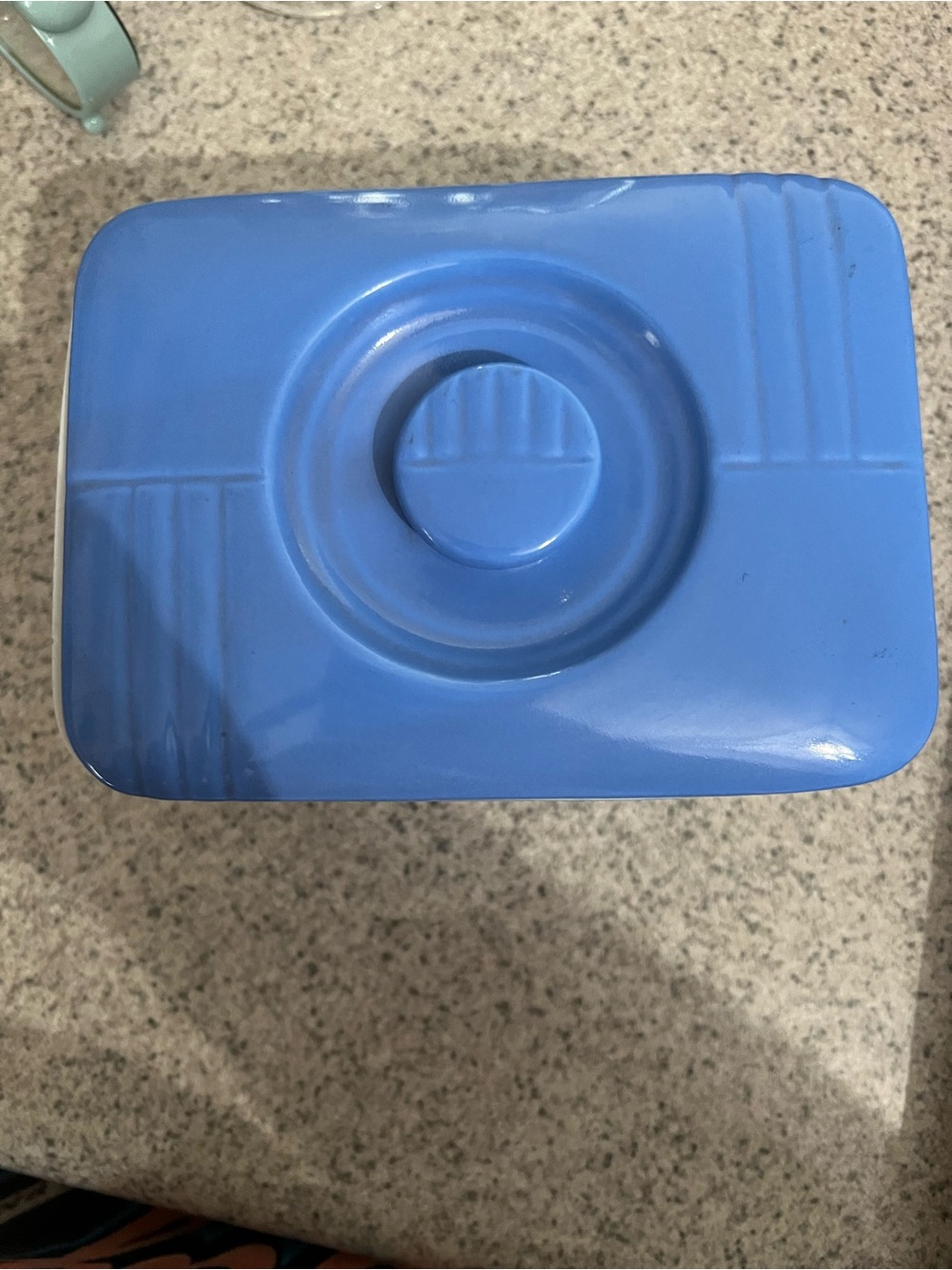 Westinghouse fridgie no cracks or chips